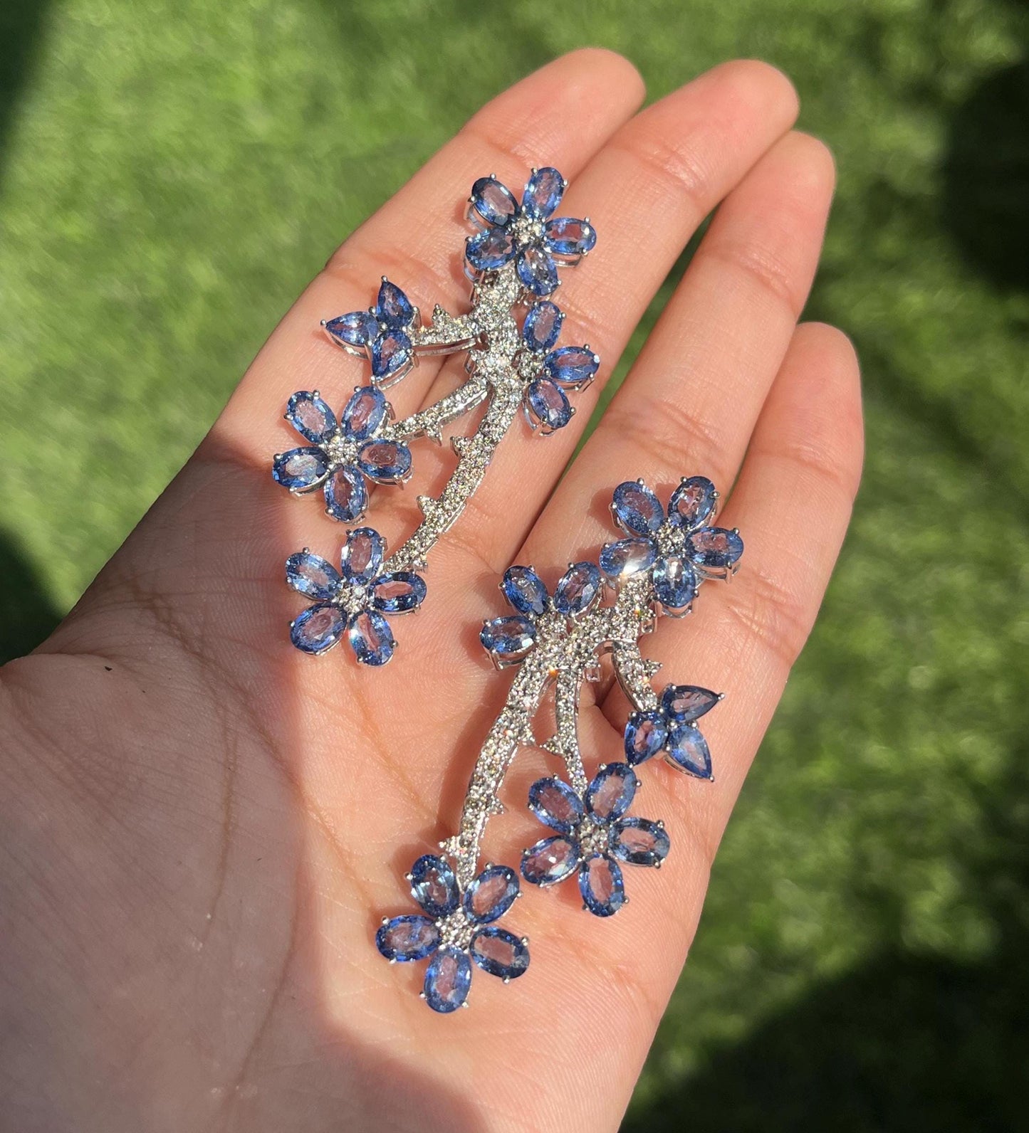 14k Gold Natural Blue Sapphire & Diamond Earrings - 21.48 Carats Sapphire, 1.83 Carats Diamond Art Nouveau Earrings