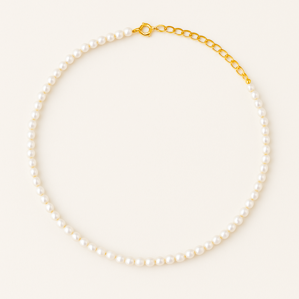 Dainty Pearl Beaded Necklace