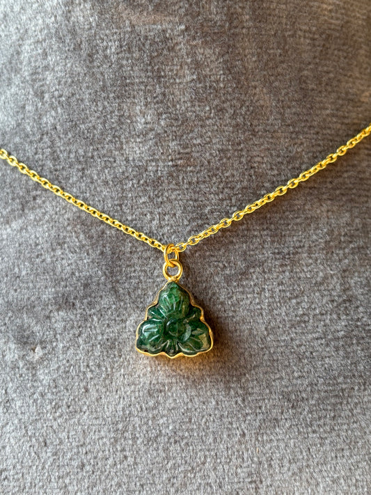 Natural Emerald Carving Pendant Necklace