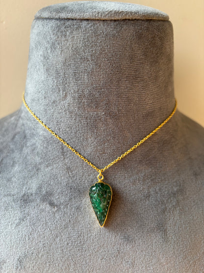Natural Emerald Carving Pendant Necklace