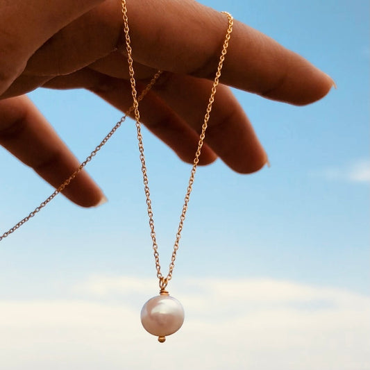 Mini Pearl Pendant Necklace