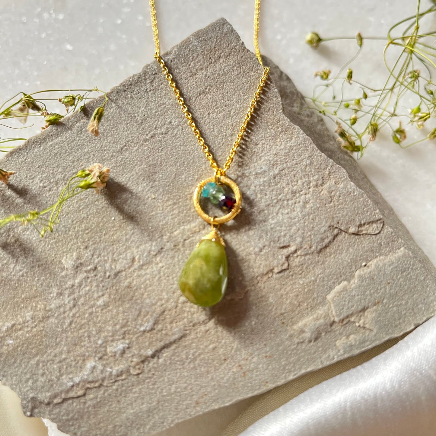 Vassonite Ring Necklace