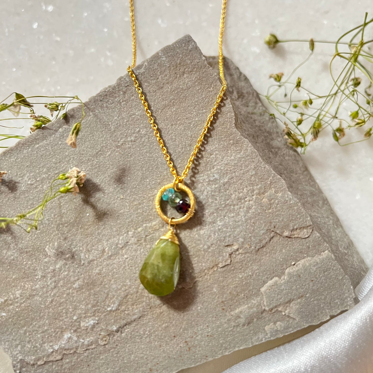Vassonite Ring Necklace