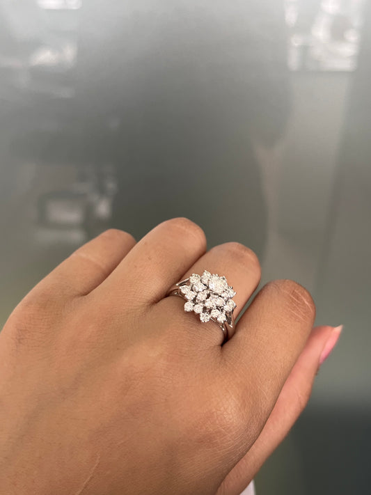 18K Gold Diamond Ring