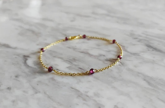 Garnet Chain Bracelet