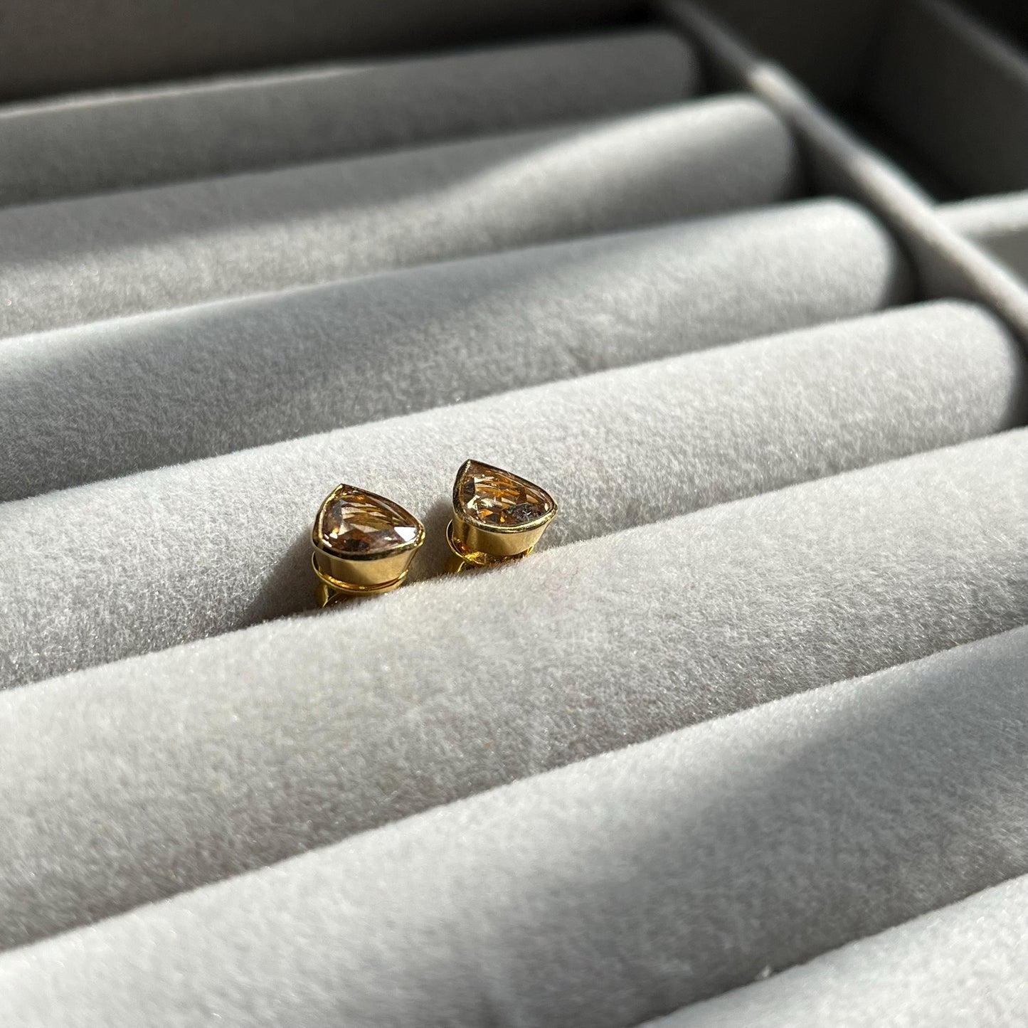 14k Gold Natural Rose Cut Diamond Stud Earrings - 1.22 Carats Diamond Minimalist Earrings